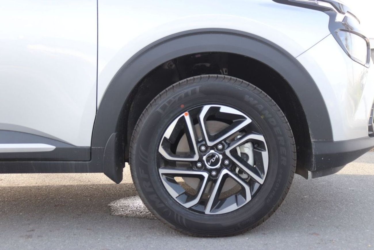 Kia Carens 1.5L ,7 SEATER, LEATHER SEAT, PUSH START,PARKING SENSOR, FOG LIGHTS, MODEL 2024