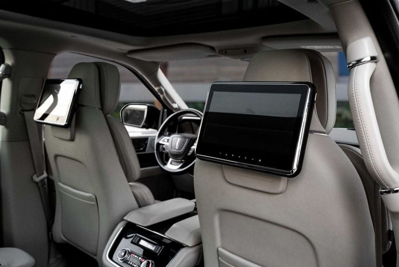 Lincoln Navigator | 3,329 P.M  | 0% Downpayment | Pristine Condition!