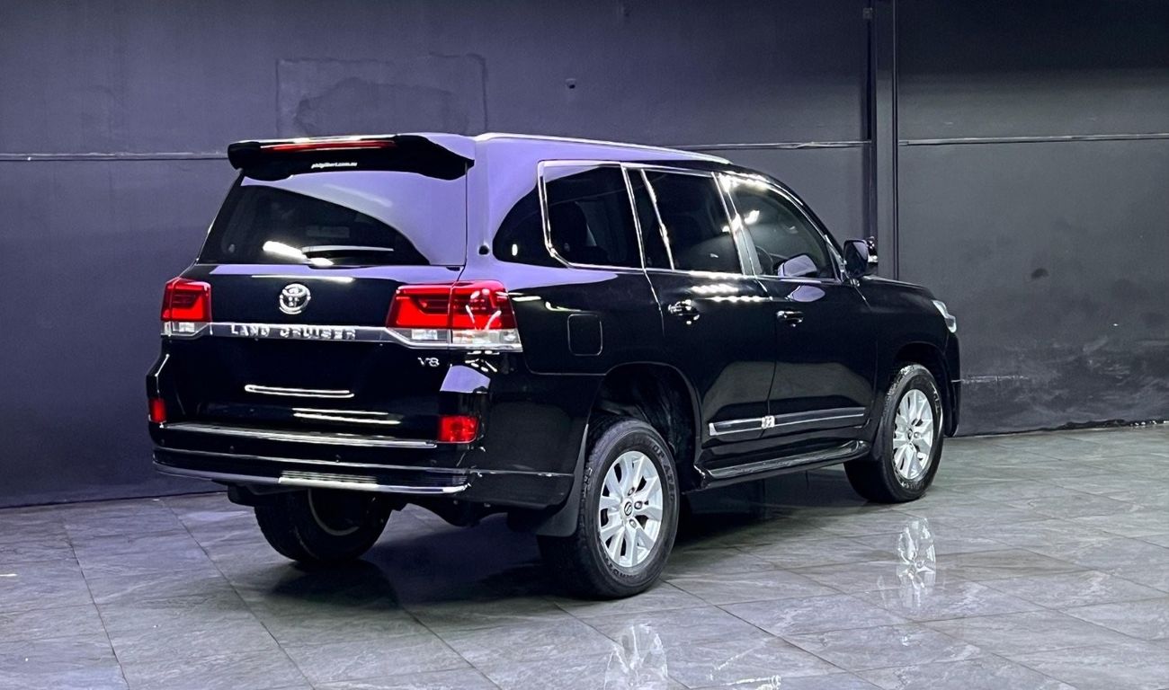 Toyota Land Cruiser Toyota Land Cruiser 2018 VXR full options RHD