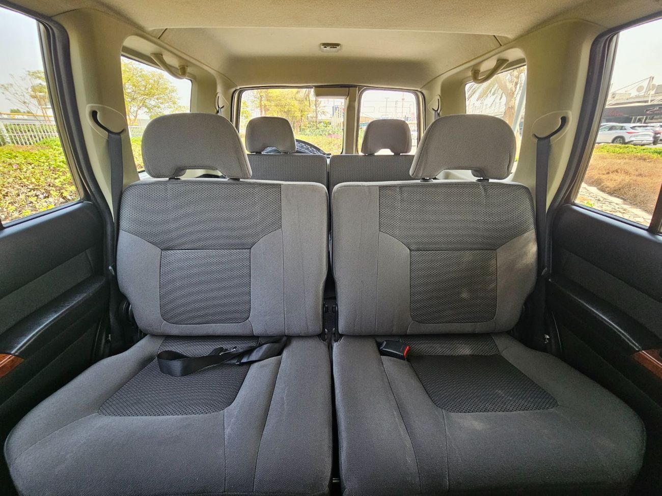 نيسان باترول سفاري GL 4.8L A/T (7 Seater)