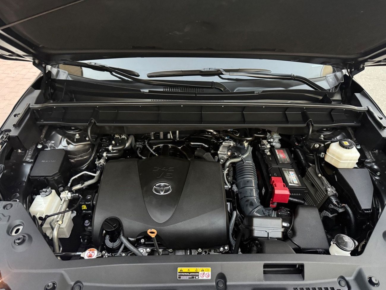 Toyota Highlander 2022 XLE LIMITED FULL OPTION 3.5 AWD USA SPEC