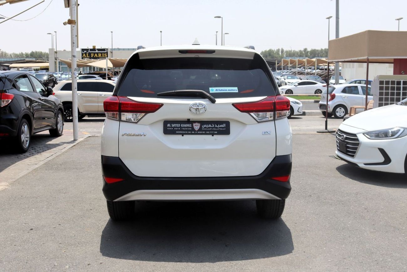 Toyota Rush ACCIDENTS FREE - GCC PERFECT CONDITION INSIDE OUT - ORIGINAL PAINT