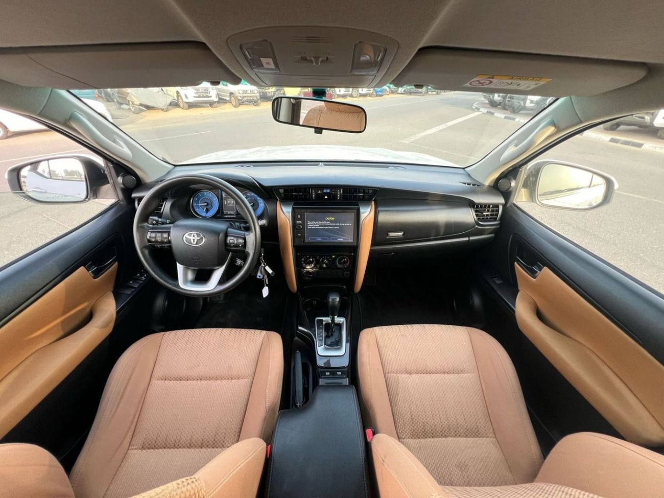 تويوتا فورتونر 2021 TOYOTA FORTUNER V4 2.7L - 4X4  4Wheel Drive - Rear Camera