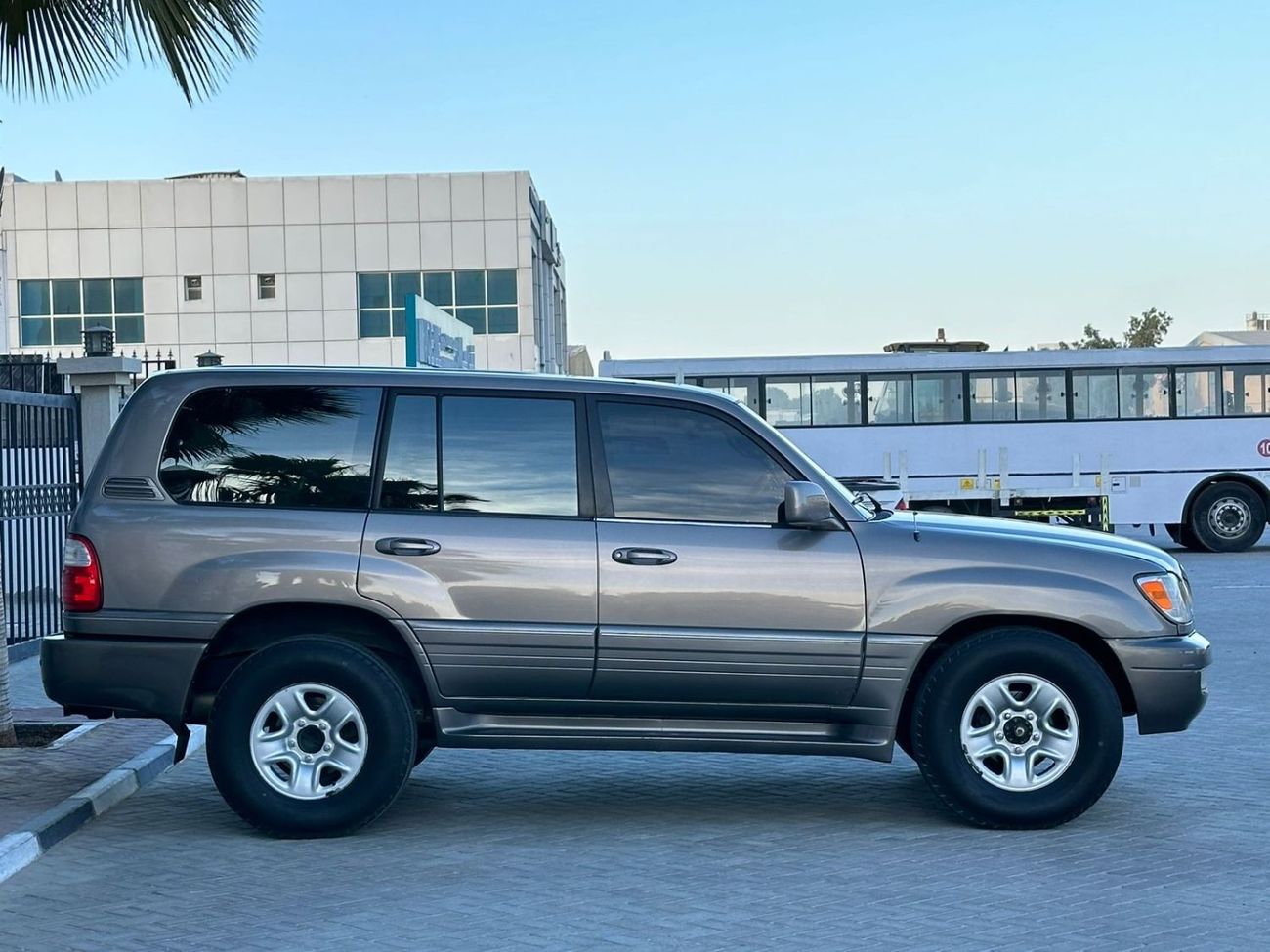 Lexus LX 470