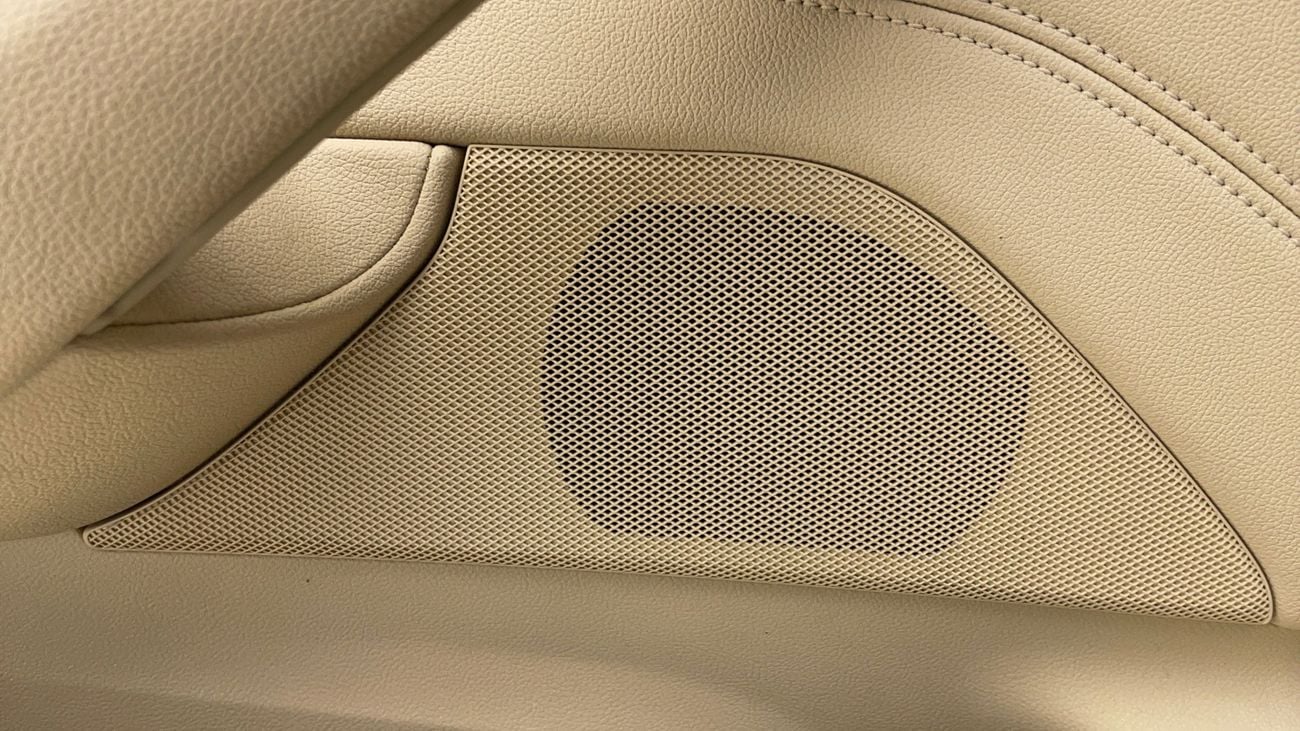 بي أم دبليو 520i EXCLUSIVE 2 | بدون دفعة مقدمة | اختبار القيادة في المنزل