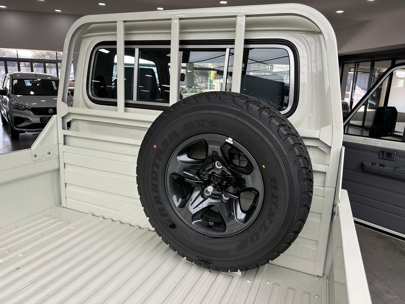 تويوتا لاند كروزر بيك آب Landcruiser pickup single cabin RHD diesel engine 2.8L manual gear 2025