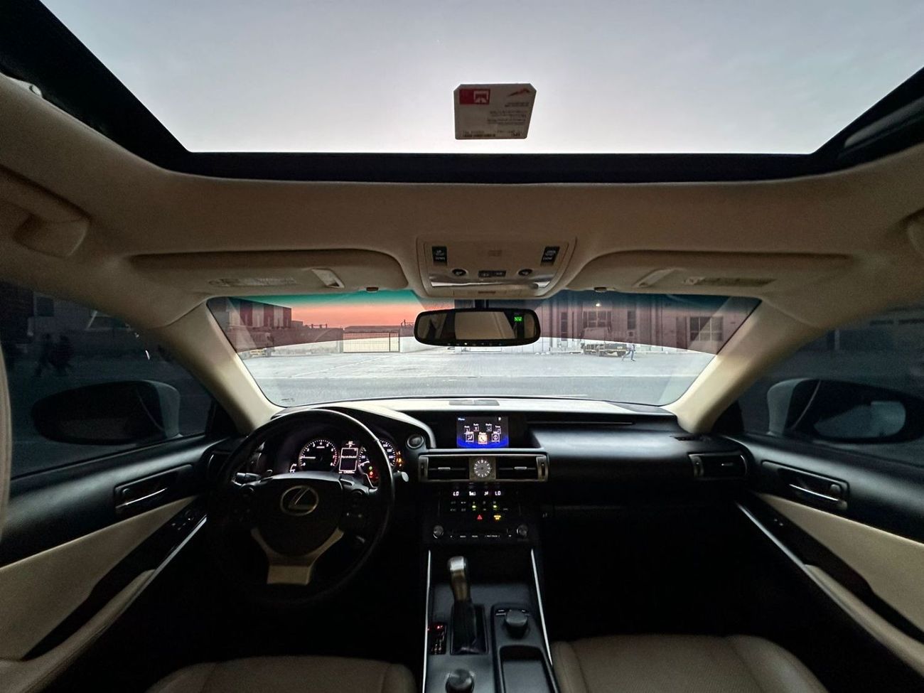 Lexus IS250 F Sport LEXUS IS F 250  PRICE: 41,000 DIRHAMS  MILEAGE : 139,000 km  American specifications  6 cyli