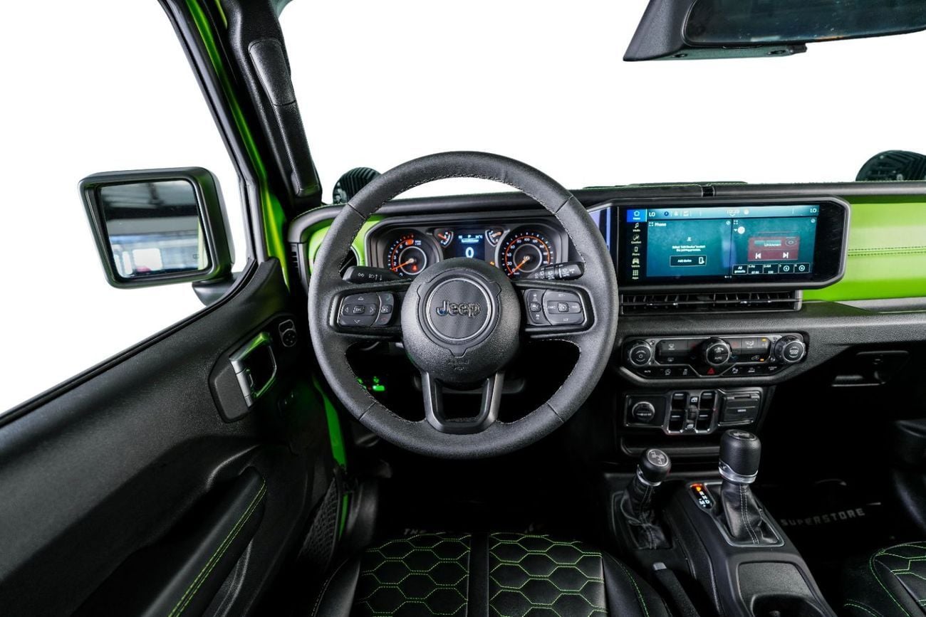 جيب رانجلر أنليميتد SPORT Full Option-Main Dealer Warranty and Service Contract-GCC Specification