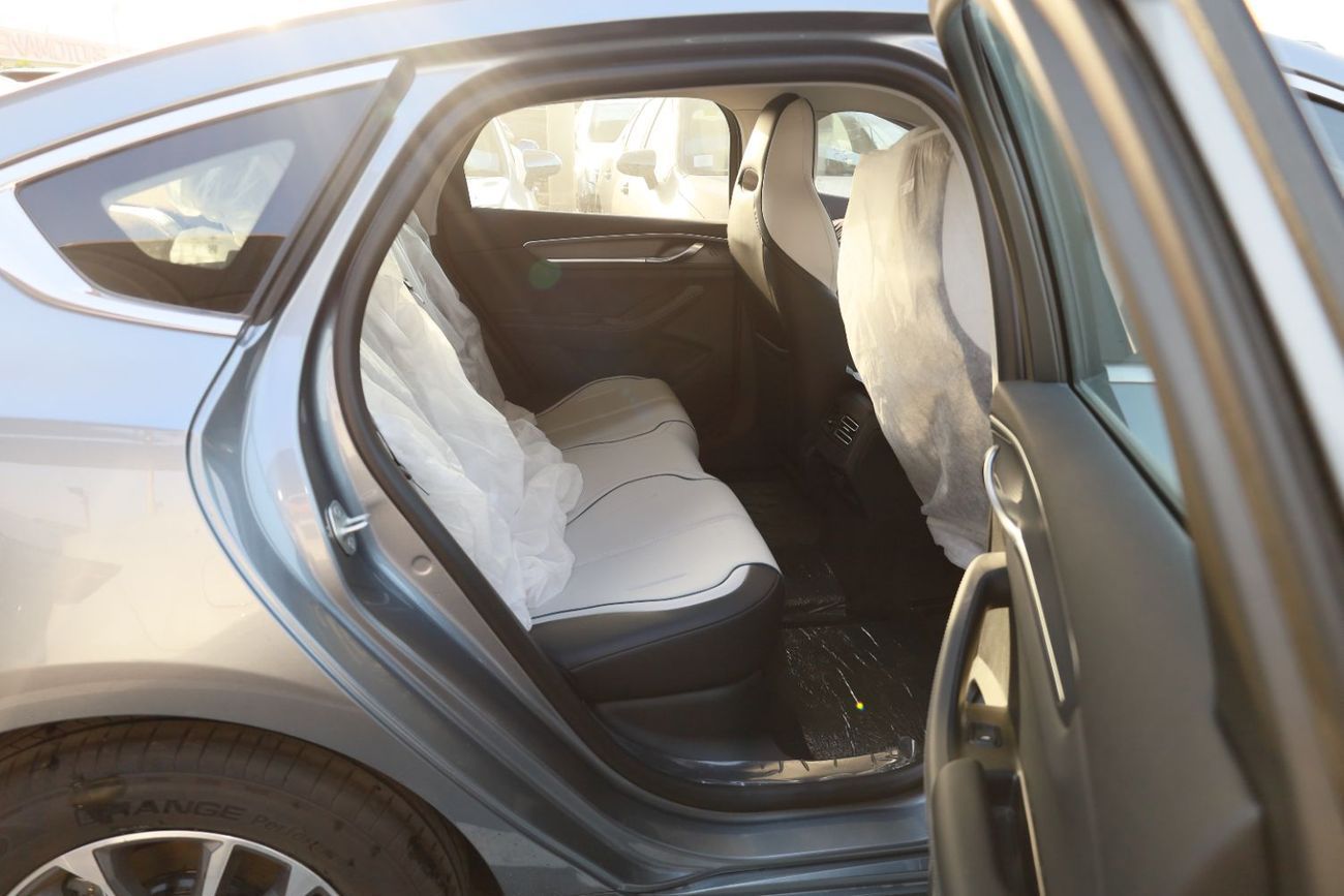 BYD Destroyer 05 BYD DESTROYER 05 DM-I 55KM DELUXE 2025