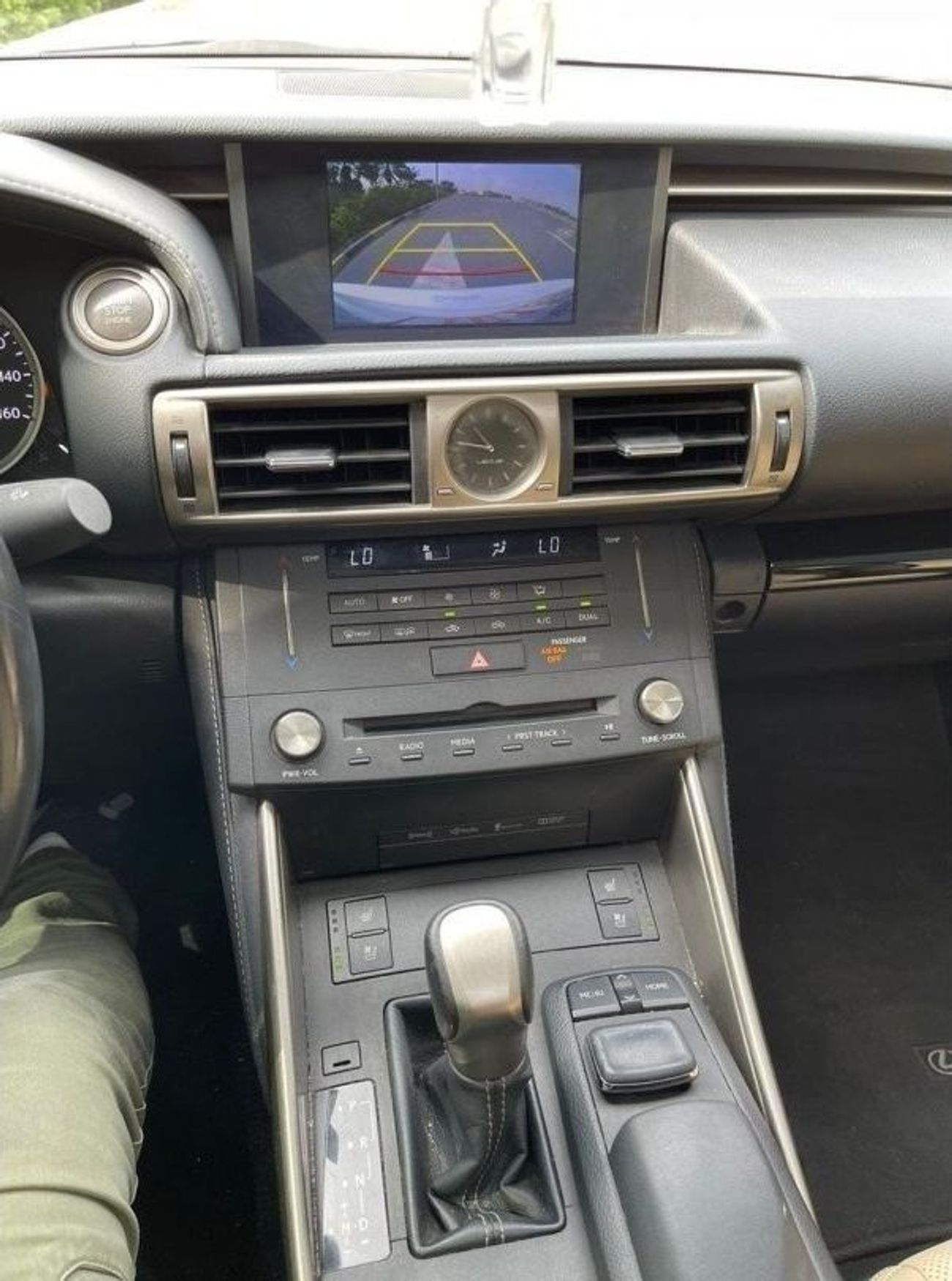 لكزس IS 300 بلاتينوم لكزس اي اس 2016 فل مواصفات