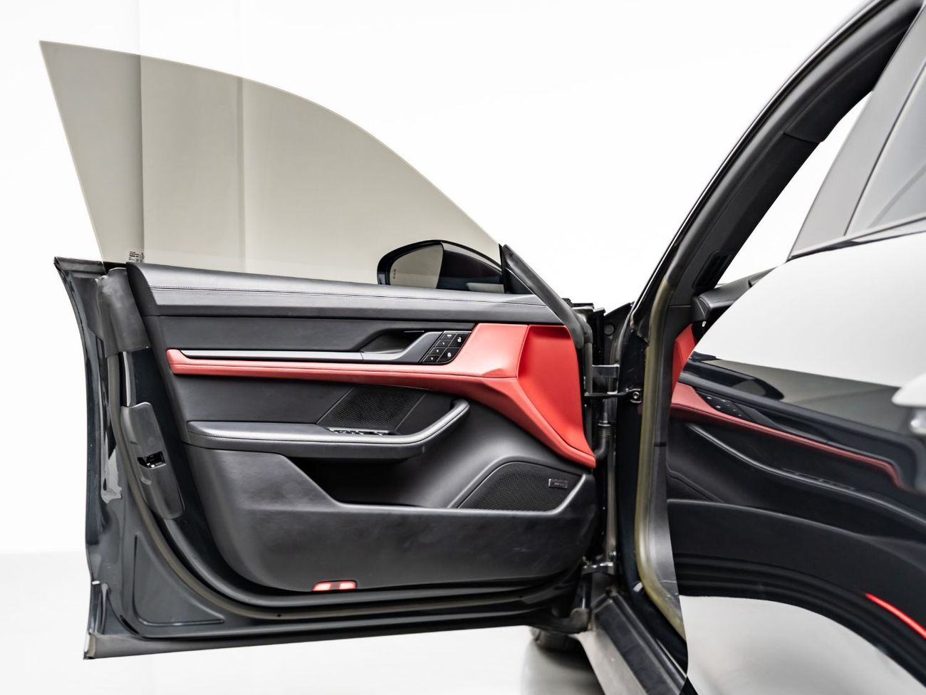 Porsche Taycan Base 2023 Porsche Taycan, September 2026 Porsche Warranty, Full Service History, Low KMs, GCC