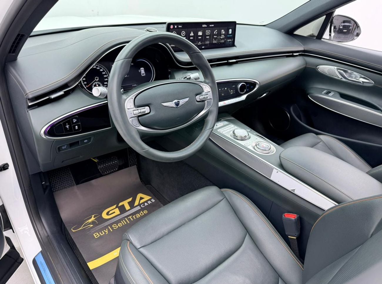 Genesis GV70 2024 Genesis GV70 Prestige, 2029 Genesis Warranty + Service Pack, Full Genesis Service History, GCC