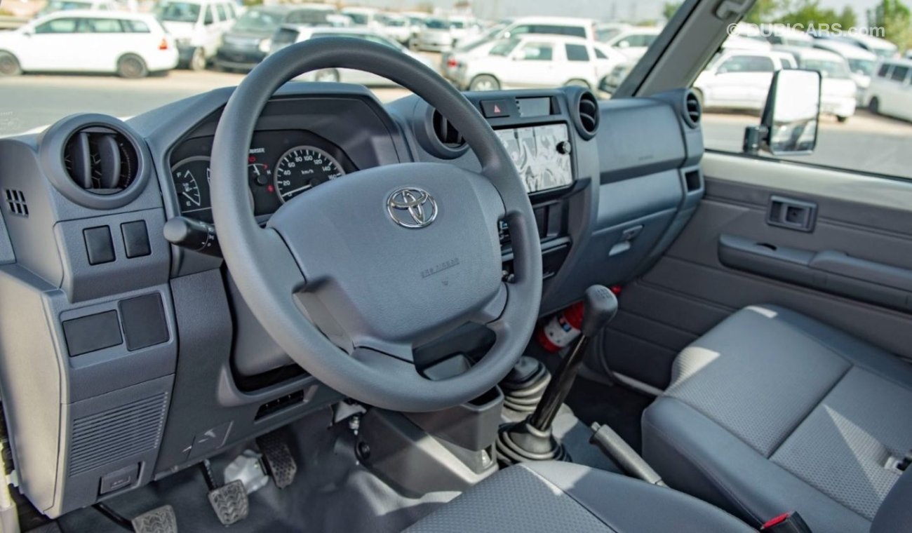 Toyota Land Cruiser Pick Up LAND CRUISER LC79 4.0L PETROL