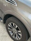 Nissan Armada SL (NON GCC)