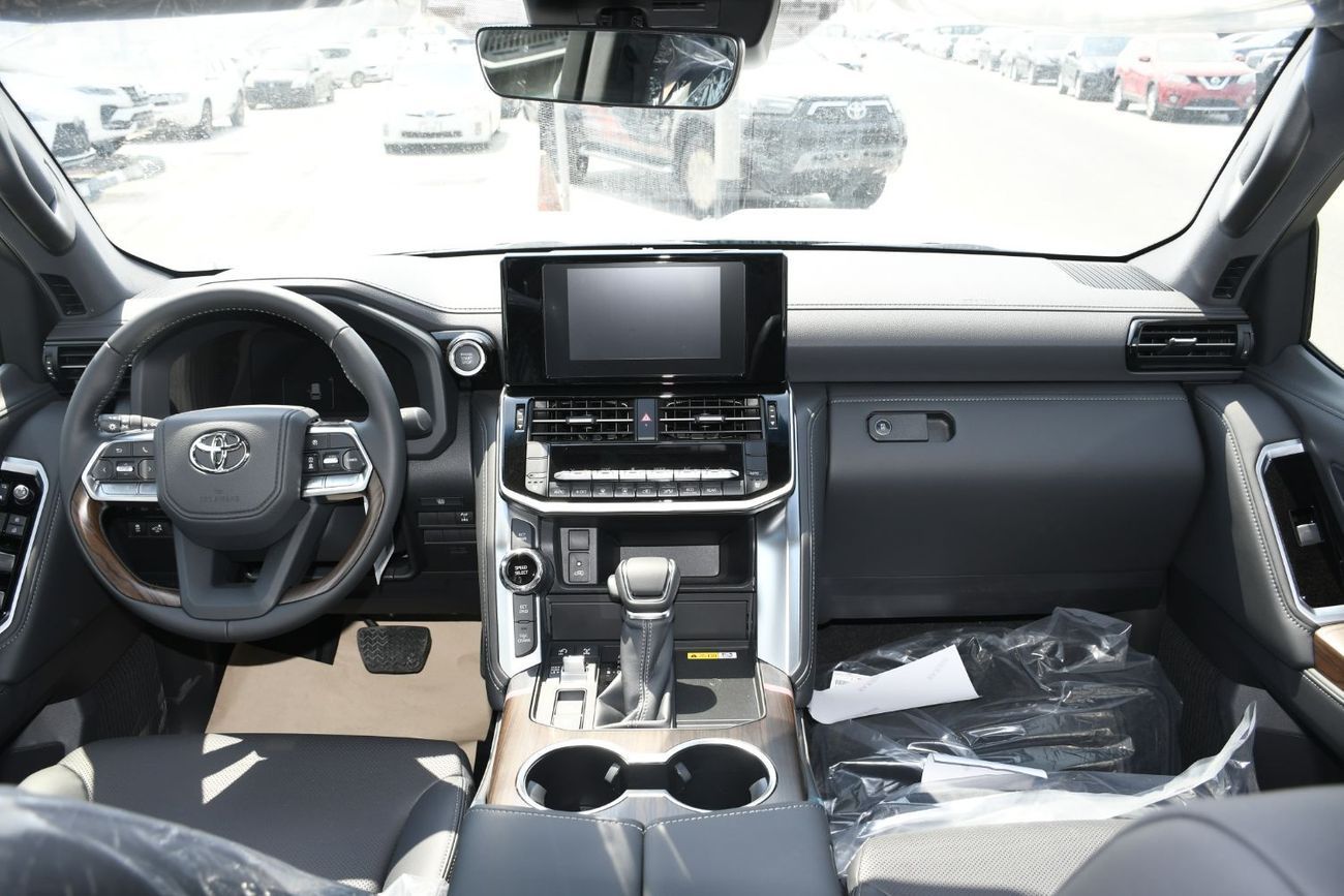 تويوتا لاند كروزر GXR 4.0L With RADER ! GCC ! Ready Stock
