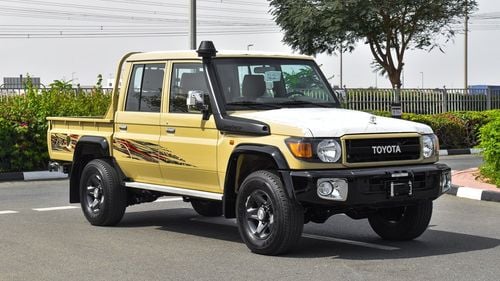 Toyota Land Cruiser Pick Up 4.0L V6 Petrol double Cabin M/T