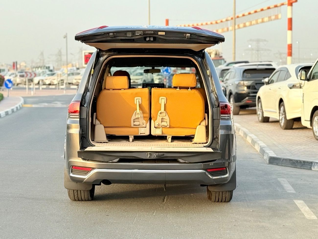 تويوتا لاند كروزر Toyota landcuriser GXR V6 2015 facelifted 2025