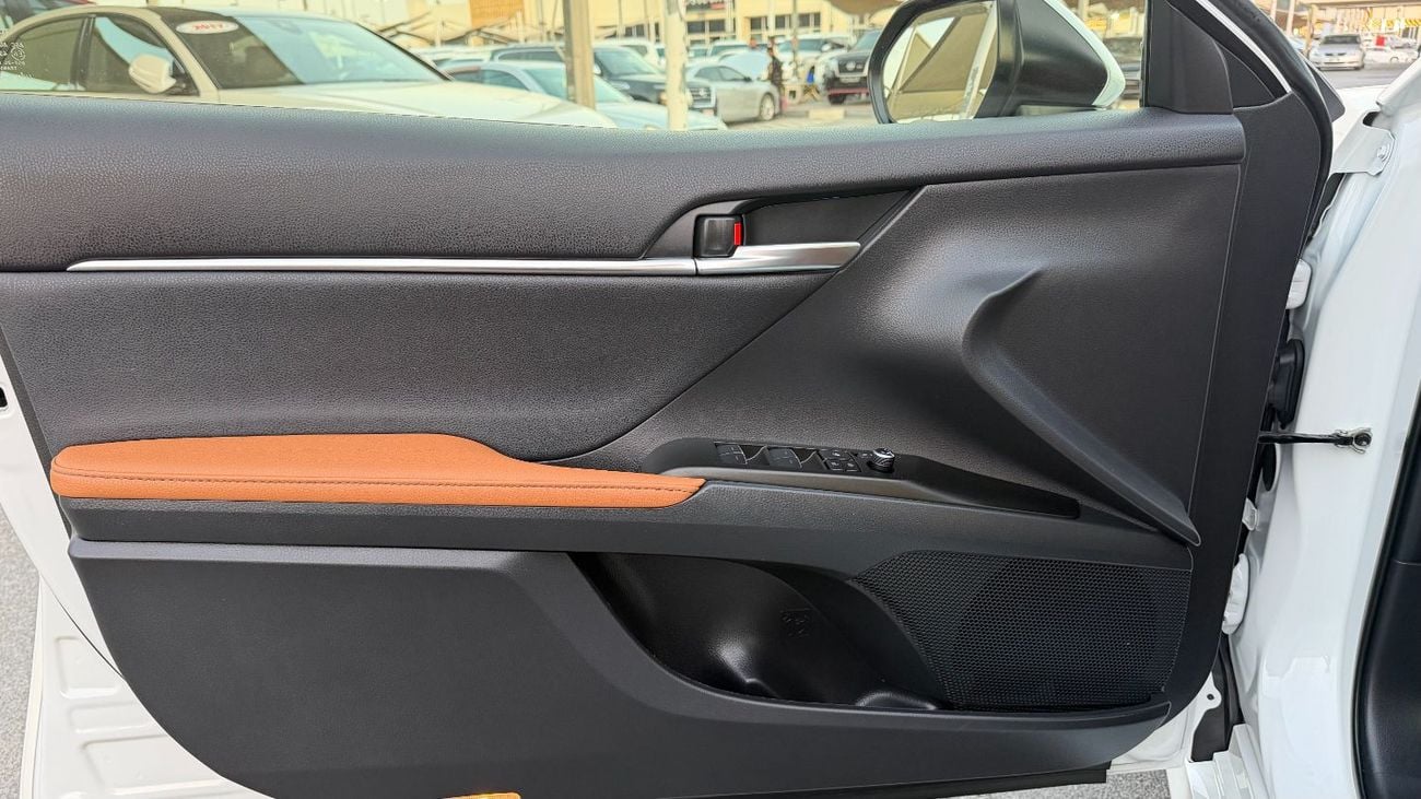 Toyota Camry ANNIVERSARY 3.5L