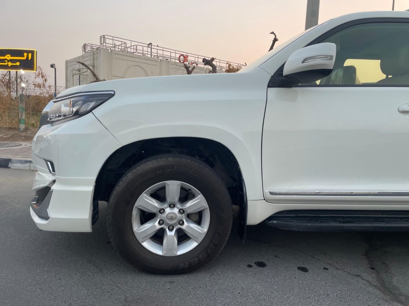 Toyota Prado VXR 4.0L 4WD