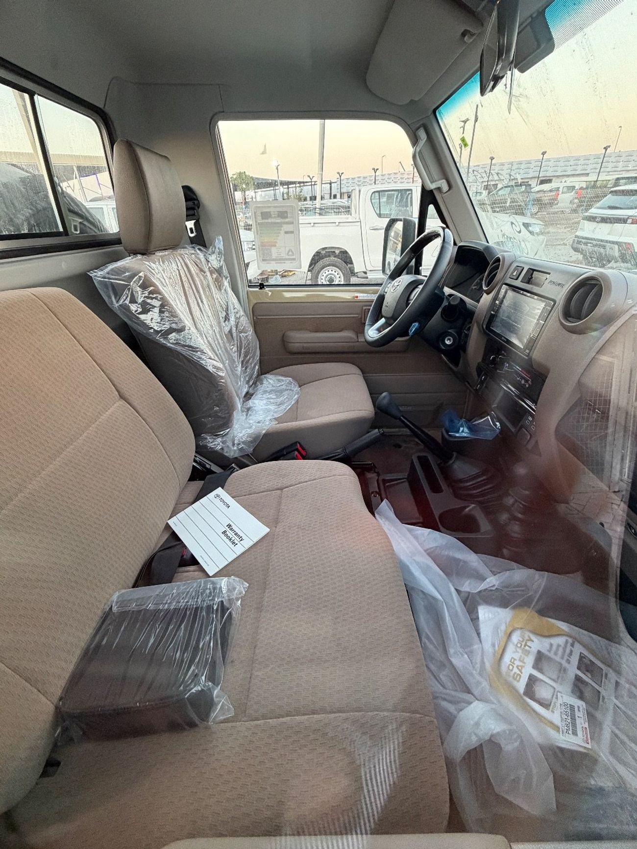 تويوتا لاند كروزر بيك آب Single Cab Std 4.0L