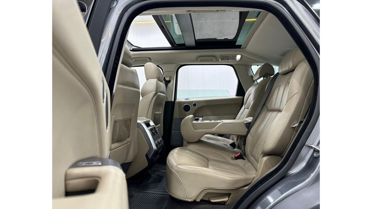 Land Rover Range Rover Sport 2014 Range Rover Sport HSE V6, Full Service History, Excellent Condition, GCC