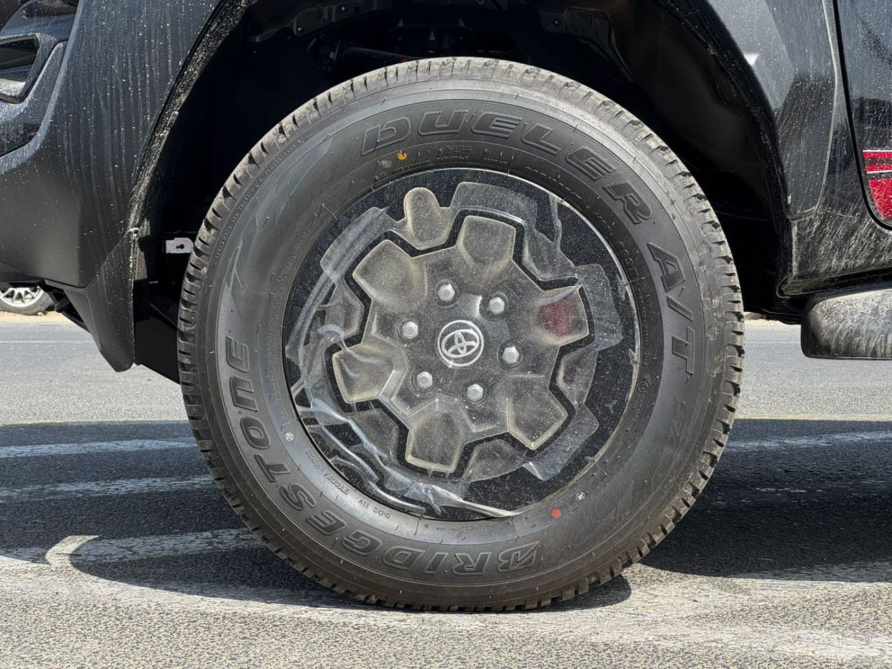 تويوتا هيلوكس GR Sport 4.0L