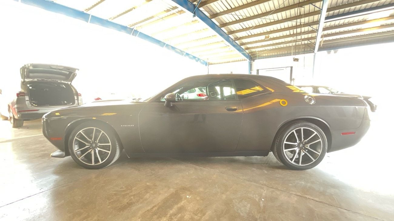 دودج تشالينجر 5.7 AUTO R/T | شامل الضمان | 0 ﺪﻔﻋﺓ ﺃﻮﻟﻯ