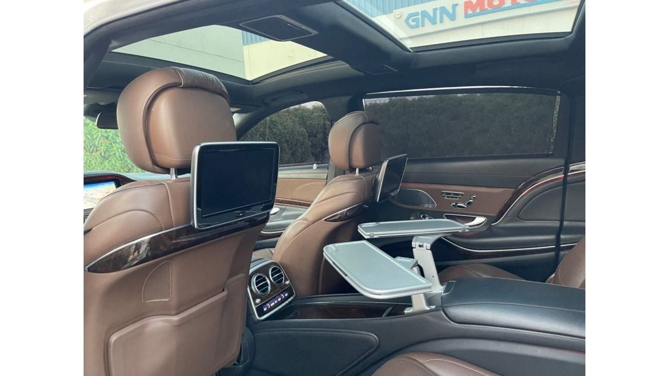 Mercedes Maybach S560 Maybach KT2020