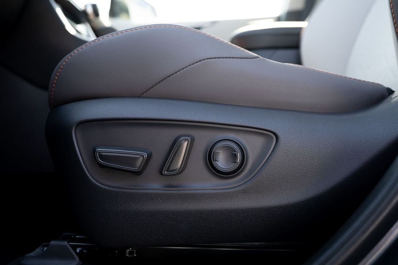 تويوتا راف ٤ 2.5L Adventure