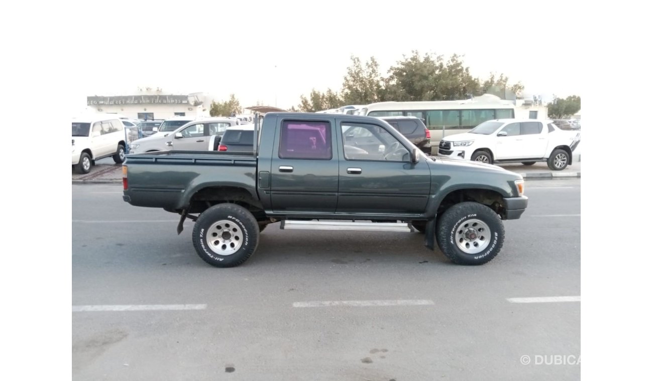 Toyota Hilux TOYOTA HILUX PICK UP RIGHT HAND DRIVE (PM972)