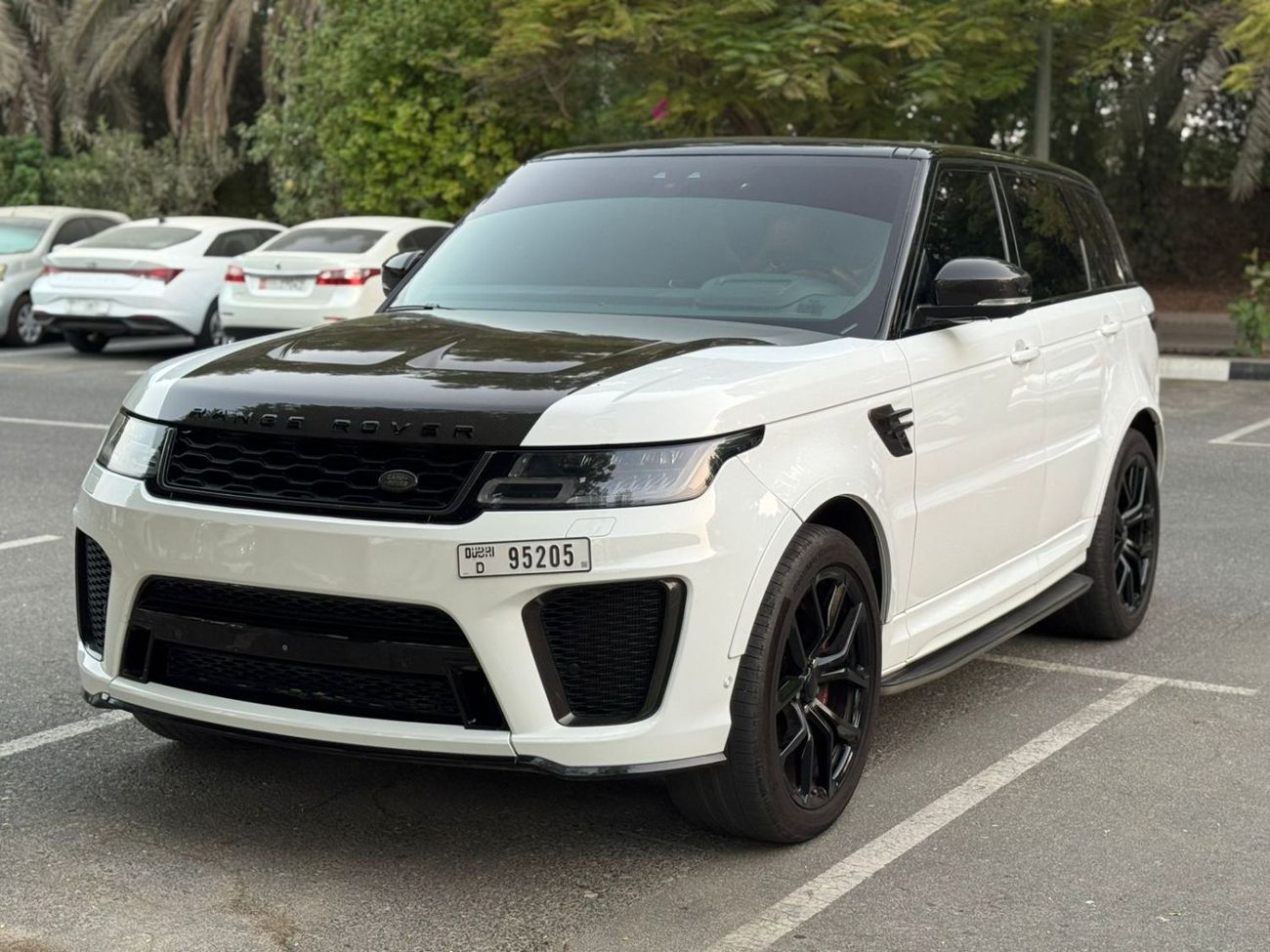 لاند روفر رينج روفر سبورت RANGE ROVER SPORT SVR V8  2019 GCC