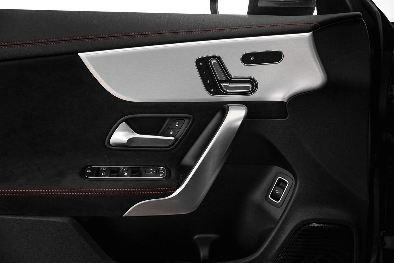 مرسيدس بنز CLA 250 4MATIC