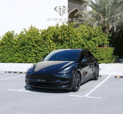 Tesla Model Y Long Range (AWD)
