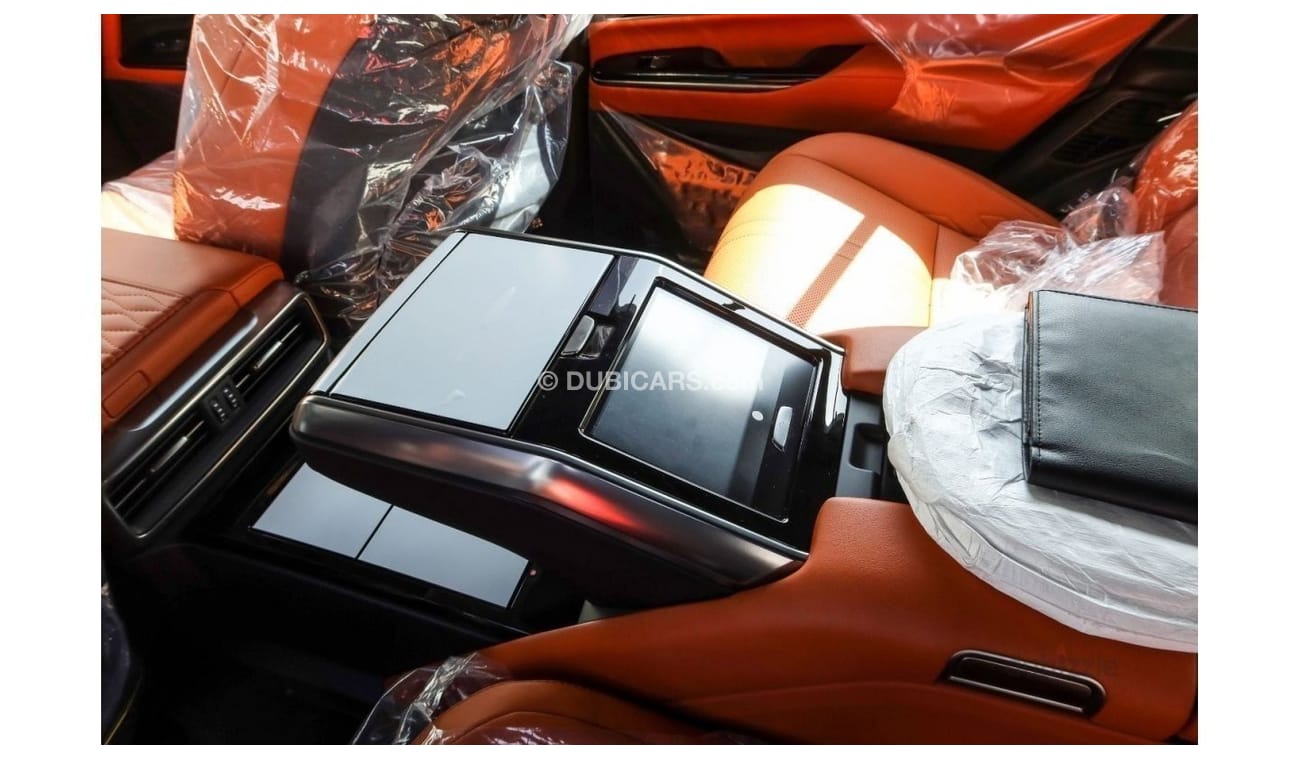 Lexus LX 600 VIP "Kuro Black Edition" / GCC Spec