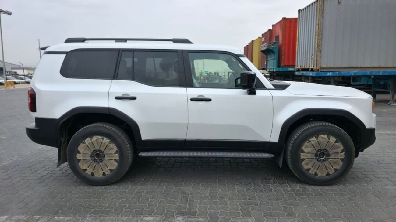 تويوتا برادو VXR 2.4L | T/Petrol | 4x4 | Four Door | 5 Seater | Automatic