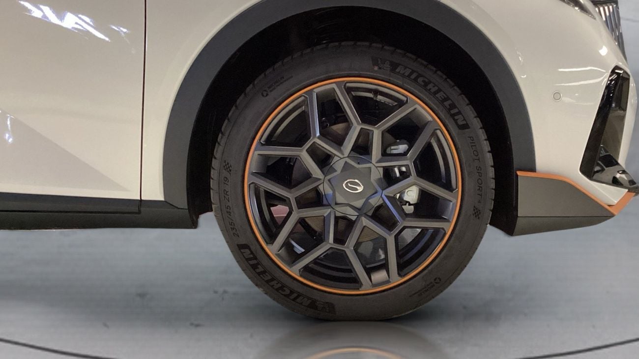 جي إي سي GS3 إمزوم Sport+ | upto AED 20,000 Ramadan Discount | شامل الضمان | 0 ﺪﻔﻋﺓ ﺃﻮﻟﻯ