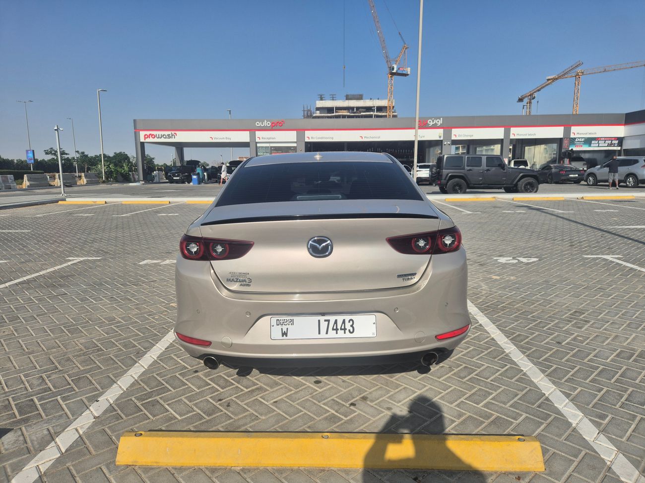 مازدا 3 Premium Plus 2.5T (American specs highest trim full options)