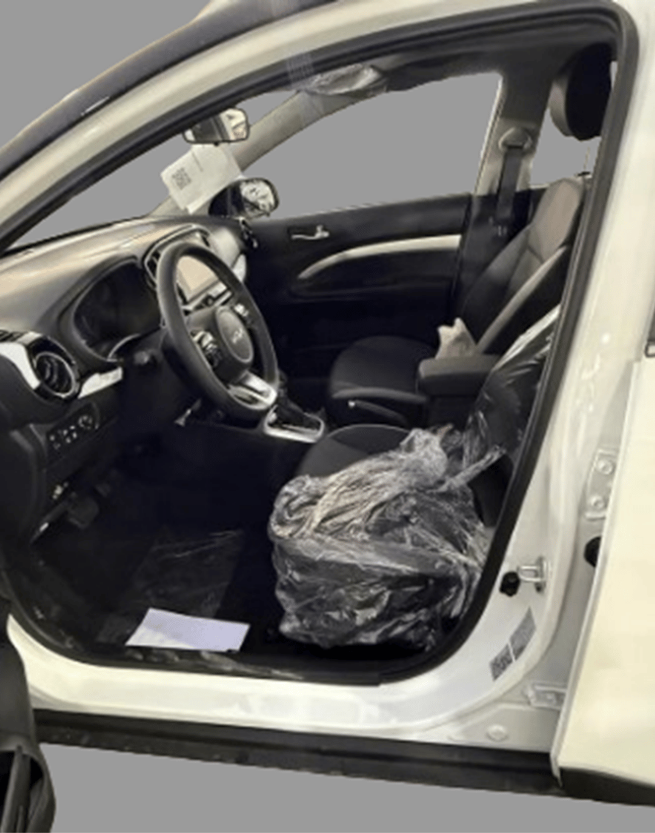 Kia KX1 ECTGLD011 - 2025 KIA KX1 Full Options - 1.4L Petrol Auto - White - Chinese