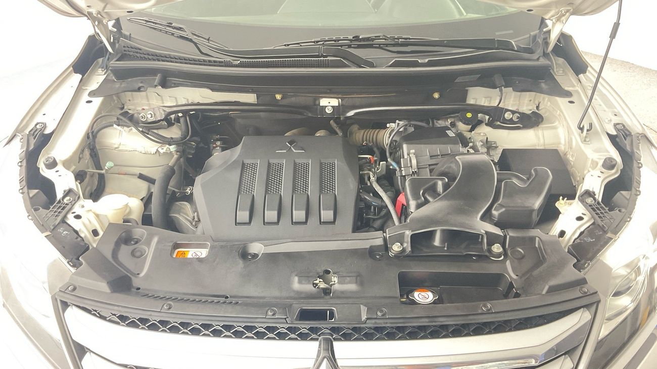 ميتسوبيشي إكلبس كروس 1.5 GLS MID LINE RED | شامل الضمان | 0 ﺪﻔﻋﺓ ﺃﻮﻟﻯ