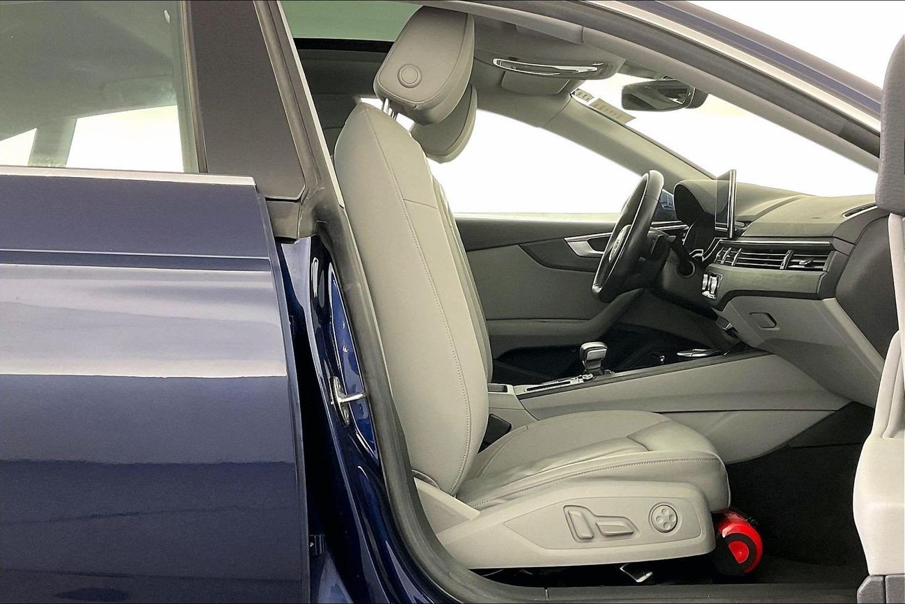 أودي A5 40 TFSI S-Line | National Day Celebration | شامل الضمان | 0 ﺪﻔﻋﺓ ﺃﻮﻟﻯ