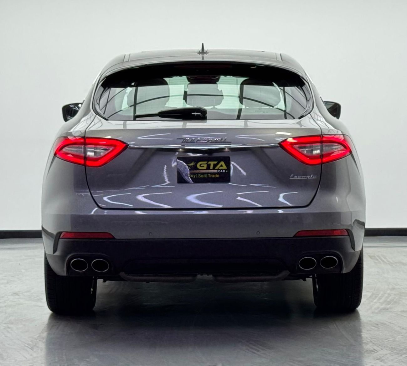 Maserati Levante Std 3.0L (350 HP) 2017 Maserati Levante, Service History, Fully Loaded, Excellent Condition, GCC