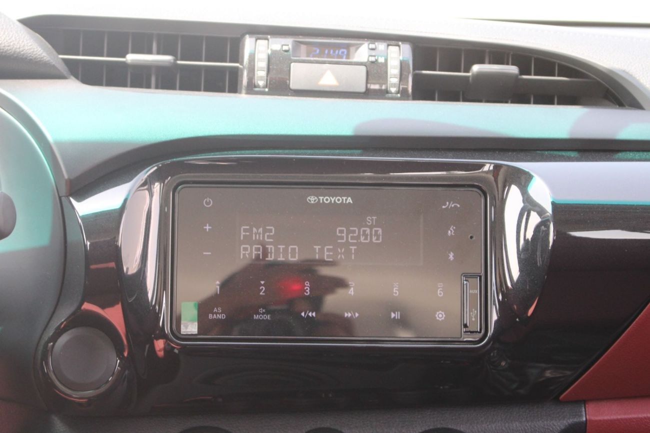 تويوتا هيلوكس TOYOTA HILUX 2.4L DIESEL 4WD DOUBLE CAB DLX-G MANUAL