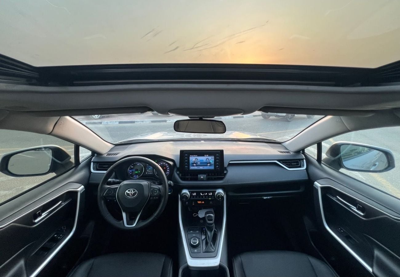 تويوتا راف ٤ 2021 Toyota Rav4 Hybrid XLE Full Option 2.5L V4 - Rear Camera  Leather Seat - AWD 4x4 - Sunroof -