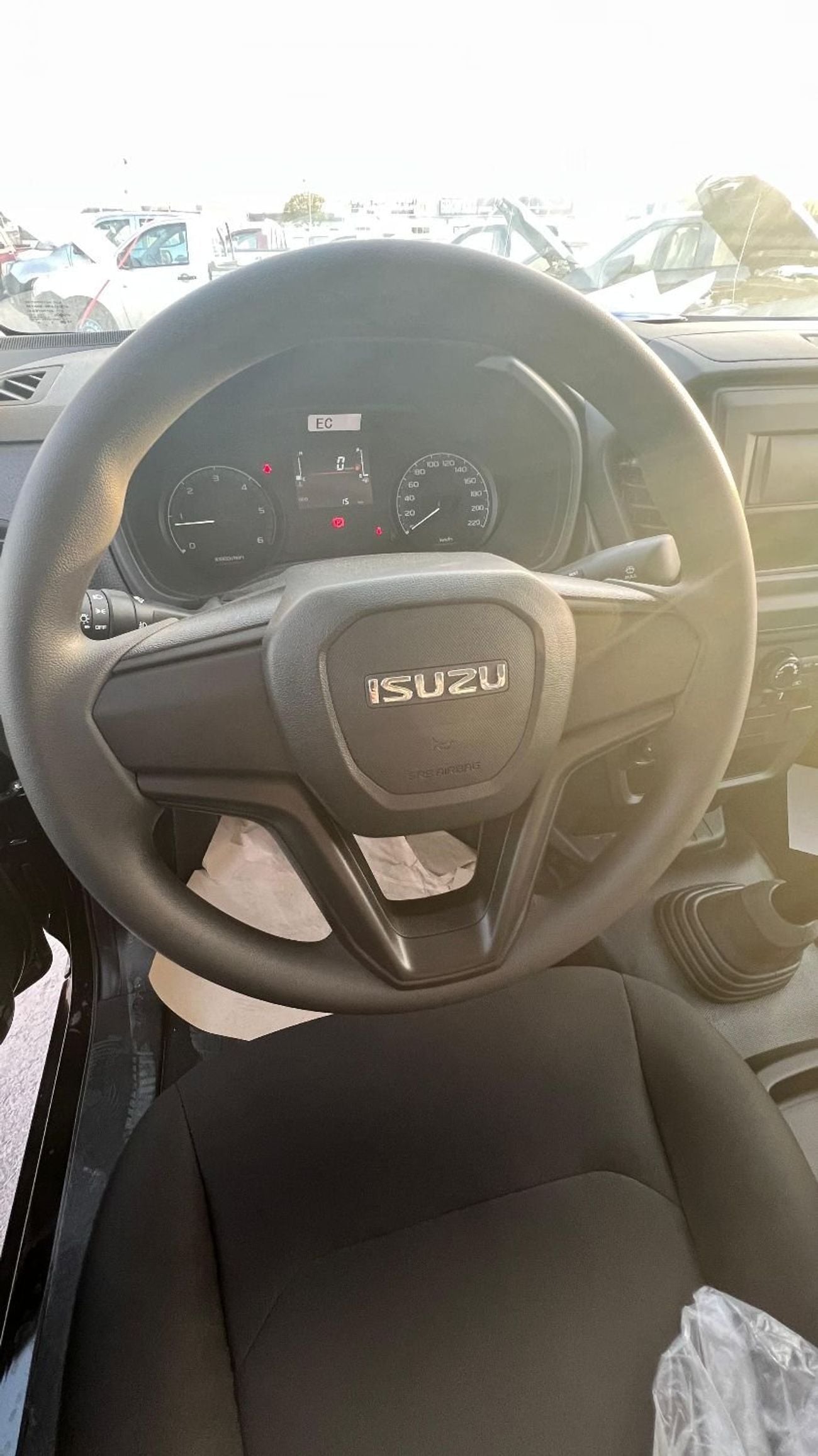 Isuzu D-MAX STD Isuzu D Max DC 1.9L MY 2026