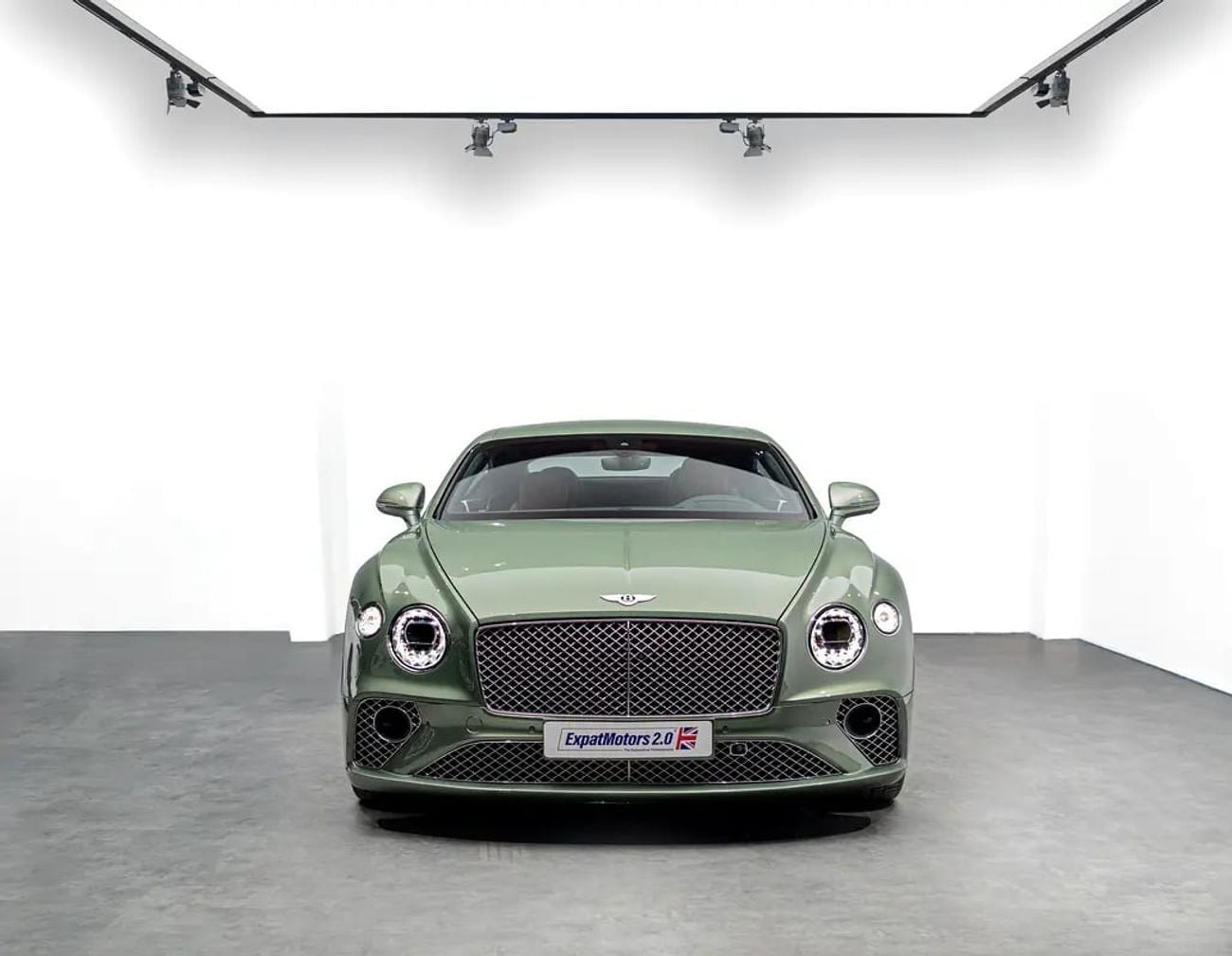 بنتلي كونتيننتال جي تي 6.0L W12 (626 HP)