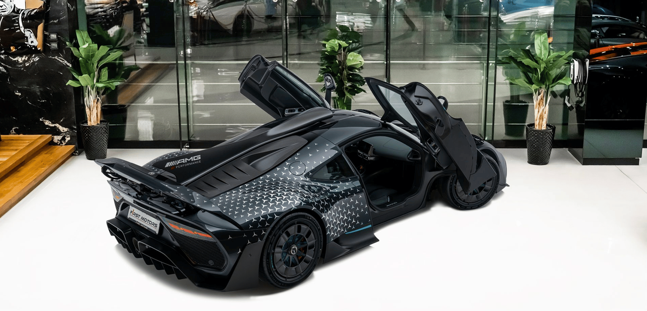 Mercedes-Benz AMG One 1.6L V6 Twin-Turbocharged + 4 eMotors