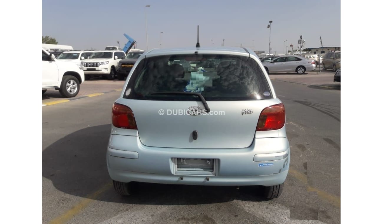 تويوتا يارس Toyota Vitz Right Hand Drive (Stock PM 823)