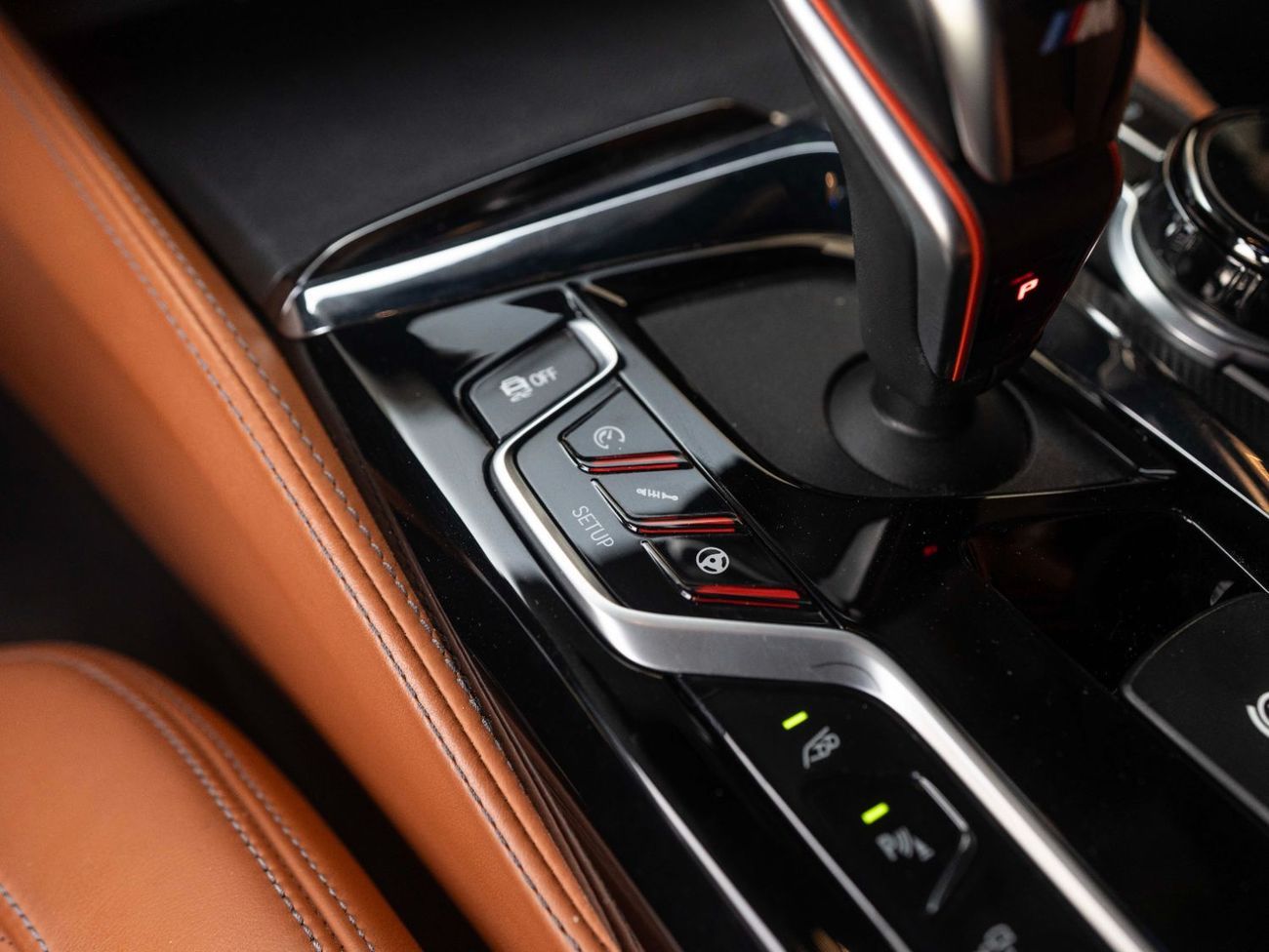 BMW M5 Competition 4.4L (617 HP)