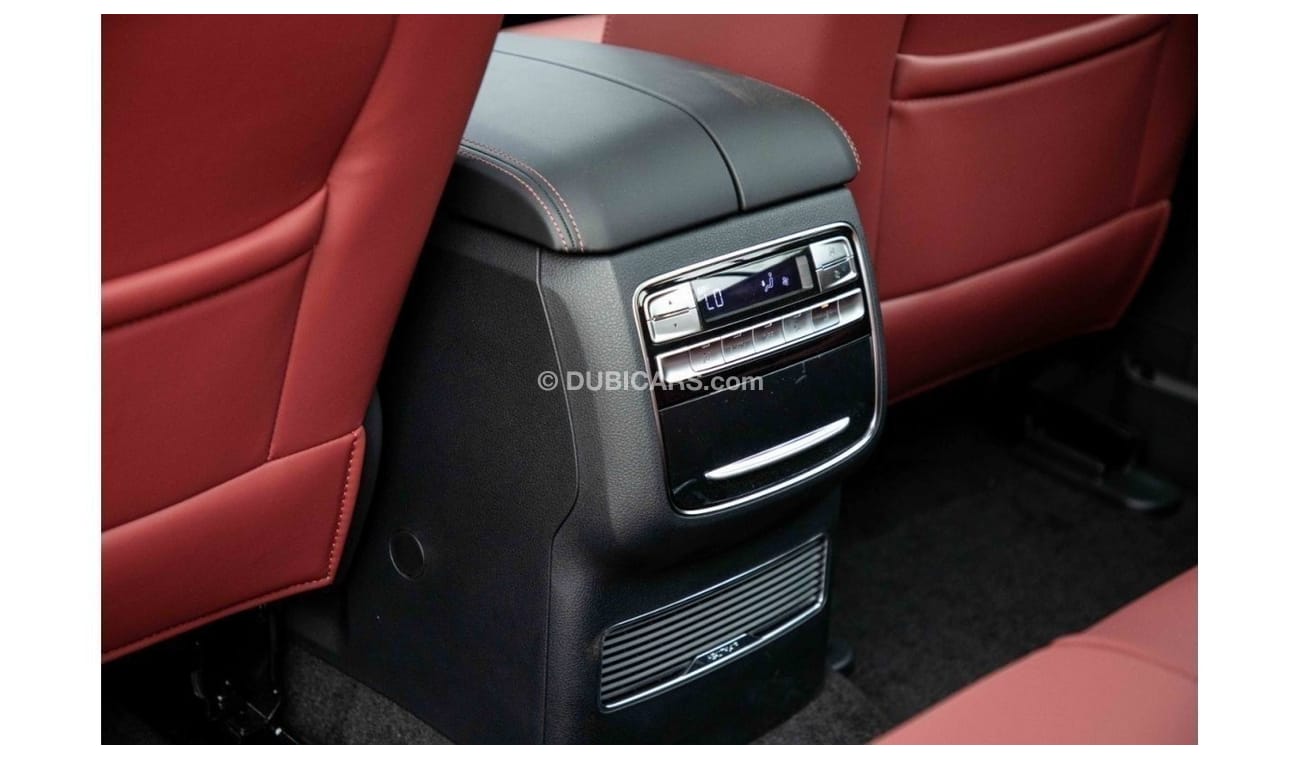 أم جي RX8 2023 MG RX8 4X4 2.0 BLACK EDITION