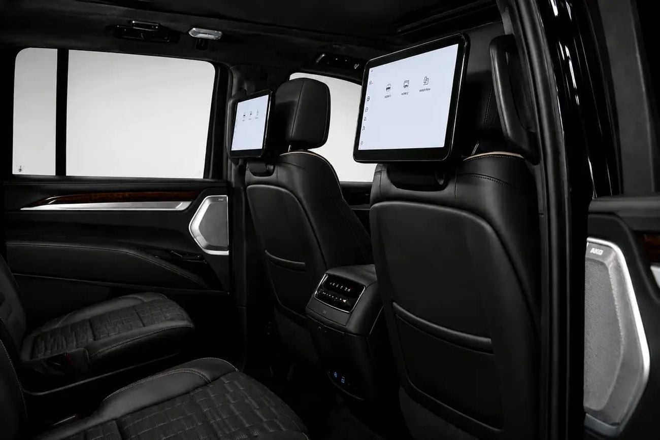كاديلاك إسكالاد Sport Platinum - GCC Specs - Brand